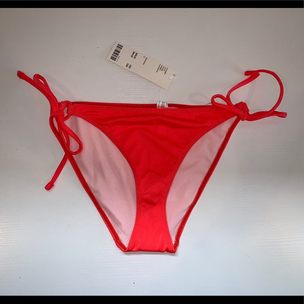 NWT Urban Outfitters string bikini bottoms